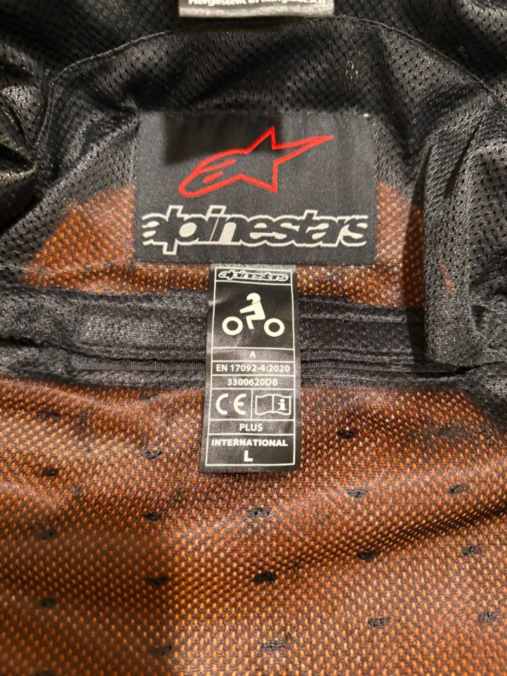 Alpinestars T-GP Plus R v3 Air Jacket (LG) - Picture 6 of 6